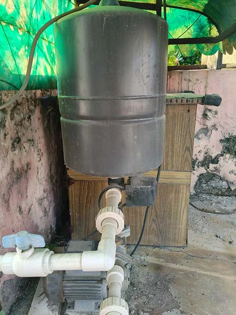 4 star customer review for water pressure pump leakage repair service in Rohini